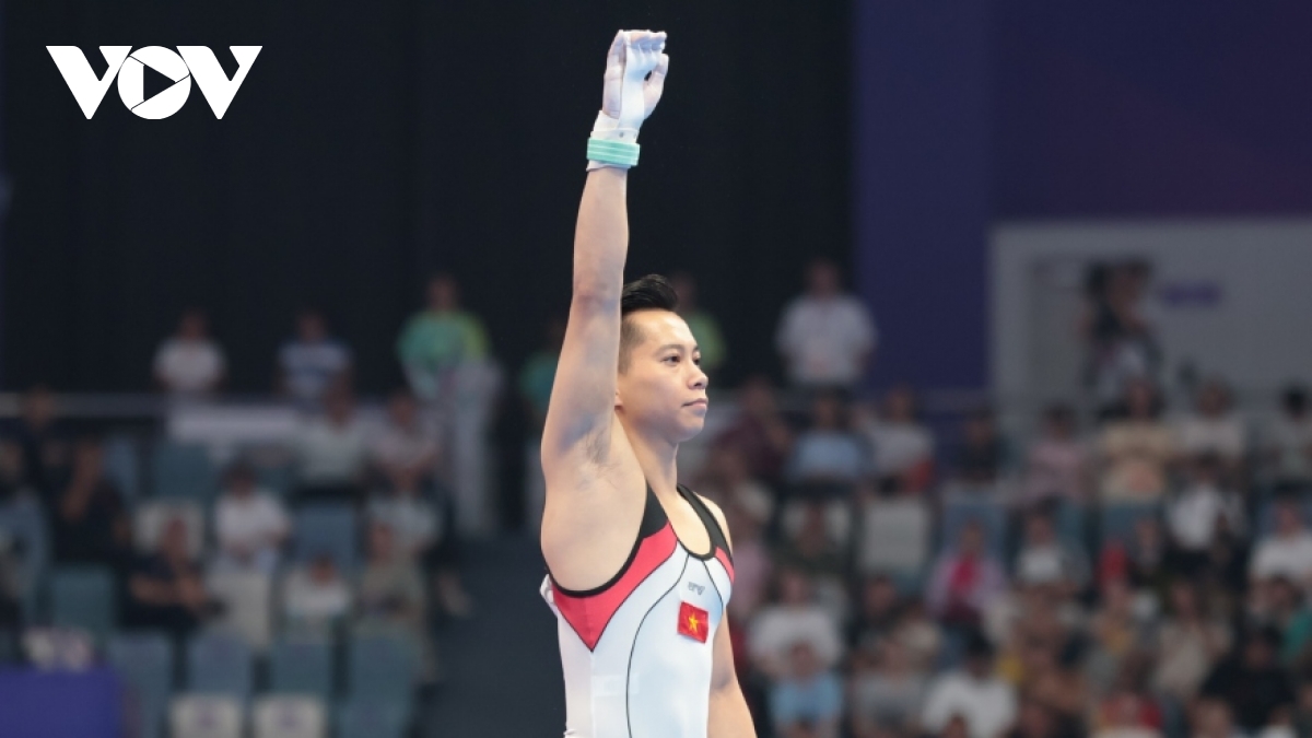 Vietnamese gymnastics squad ends ASIAD 19 journey with one silver medal